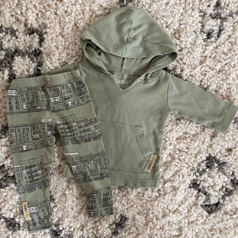 L’OVED BABY 100% Organic Cotton Seafoam Green City Scene Outfit